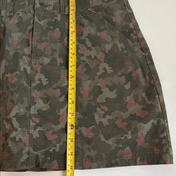 Title Nine Big B Skort Wailea Camo green pink zip close pockets boy short lined - Picture 16 of 16